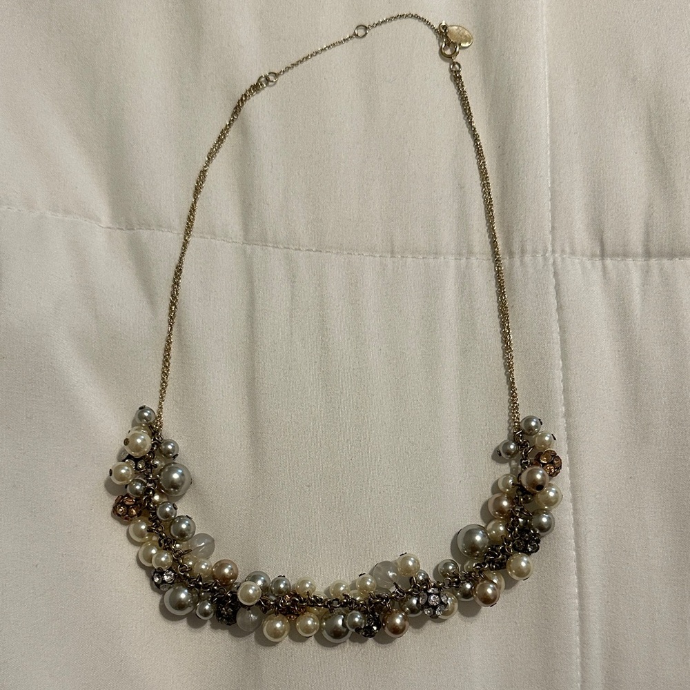 LOFT Mixed Pearl Cluster Necklace in Gold Tone